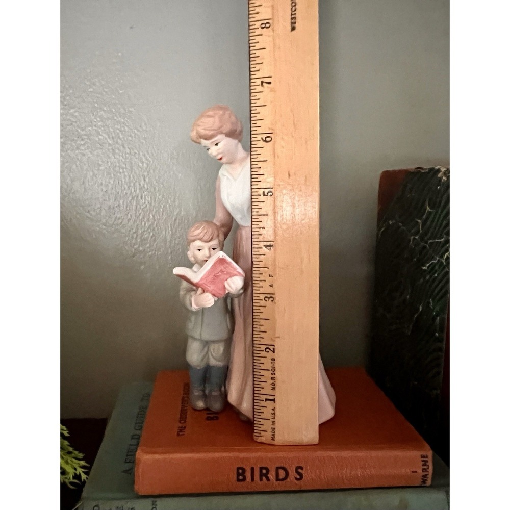 Figurine Enesco Treasured Memories Teacher Pupil 1985 Porcelain Vintage Decor - Picture 6 of 6